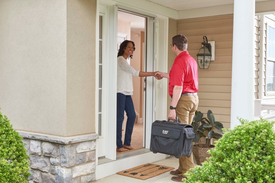 How Re-Bath National Partnerships Drive Sales for Local Franchisees